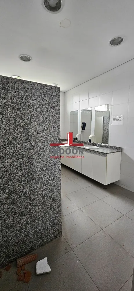 Loja-Salão, 980 m² - Foto 1