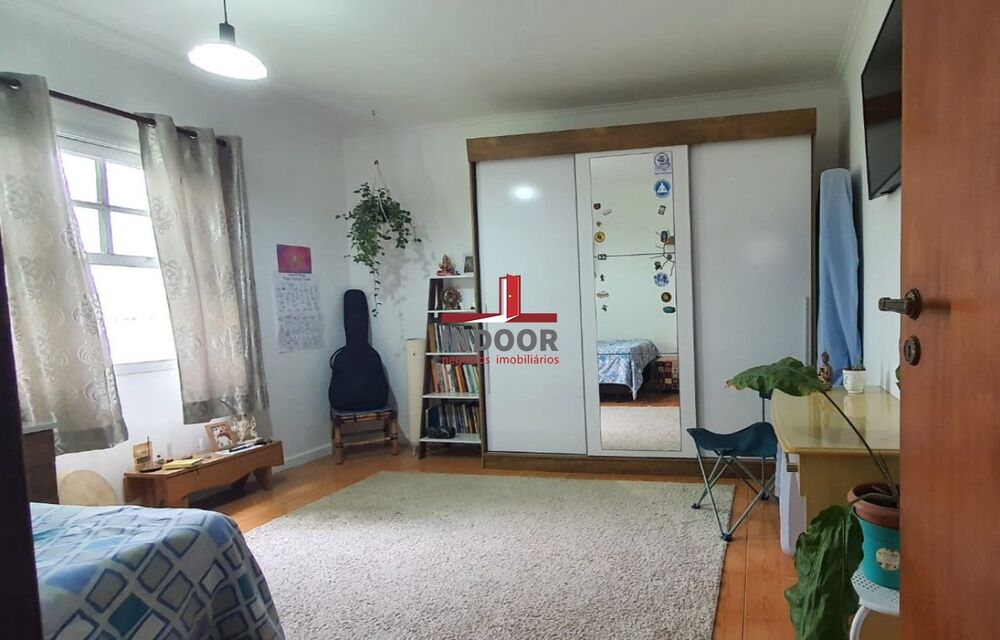Casa à venda com 3 quartos, 197m² - Foto 16