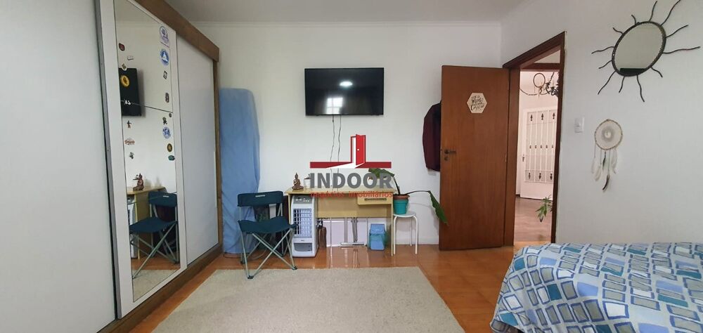 Casa à venda com 3 quartos, 197m² - Foto 17