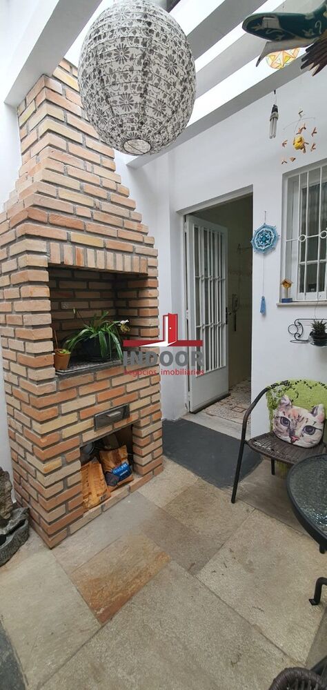 Casa à venda com 3 quartos, 197m² - Foto 7