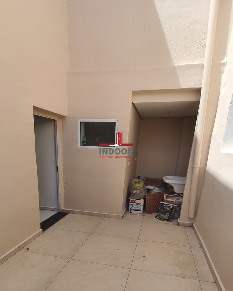 Casa, 2 quartos, 70 m² - Foto 1