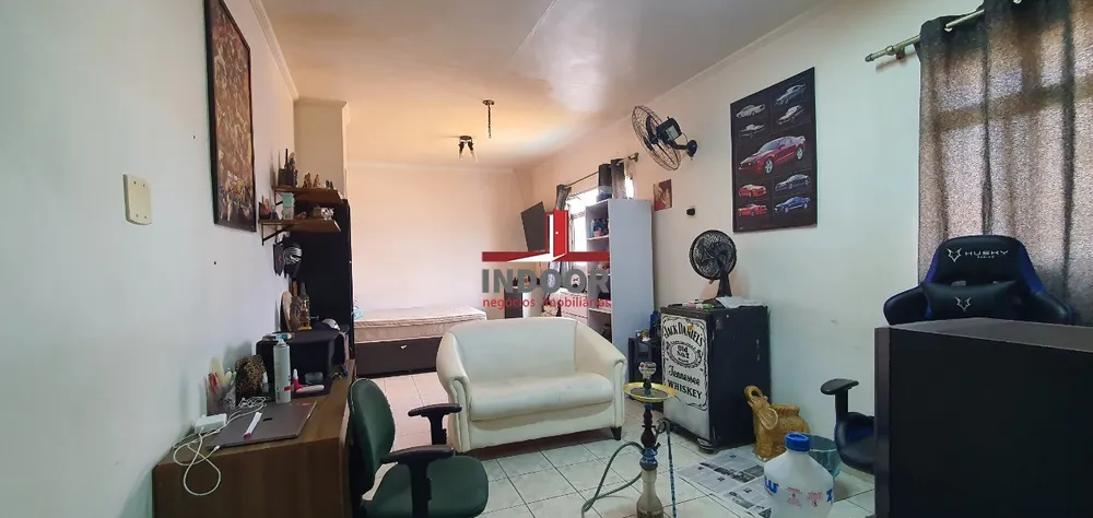 Casa, 4 quartos, 180 m² - Foto 1