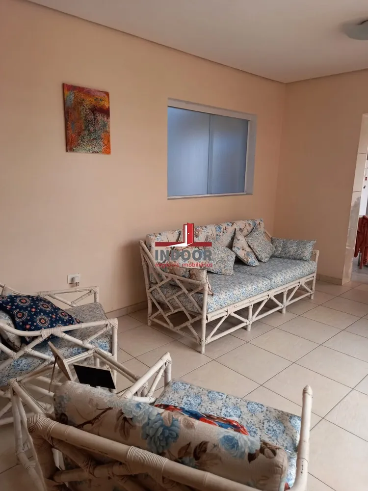 Casa, 3 quartos, 180 m² - Foto 2