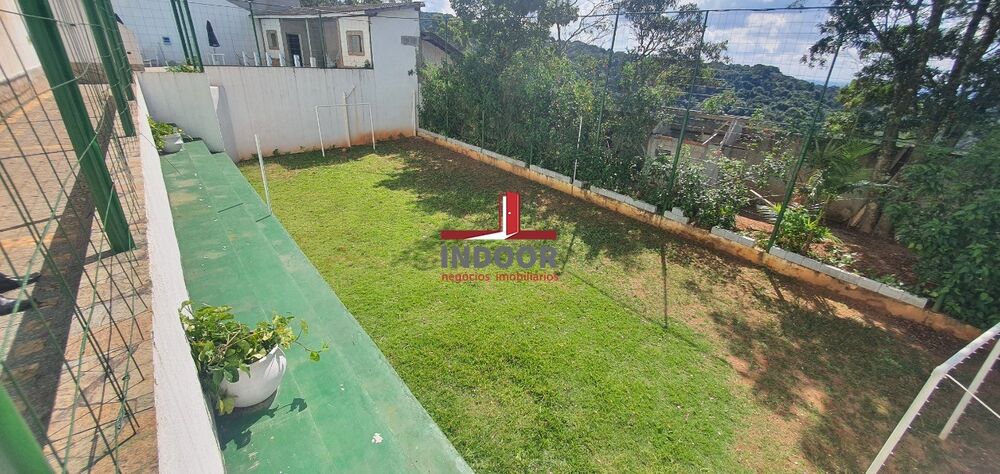 Casa à venda com 3 quartos, 600m² - Foto 26