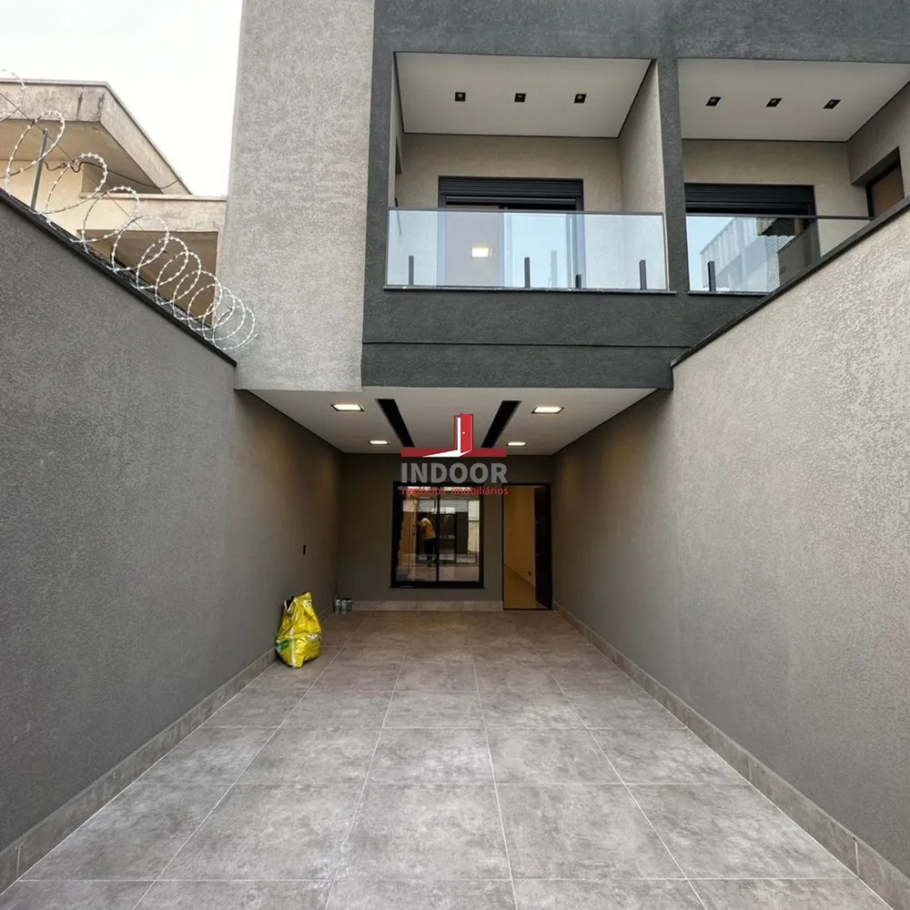 Casa, 3 quartos, 113 m² - Foto 1