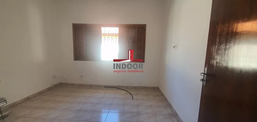 Casa para alugar com 3 quartos, 150m² - Foto 9