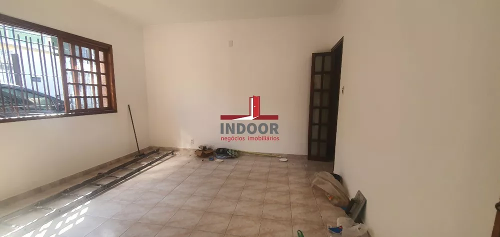 Casa para alugar com 3 quartos, 150m² - Foto 4