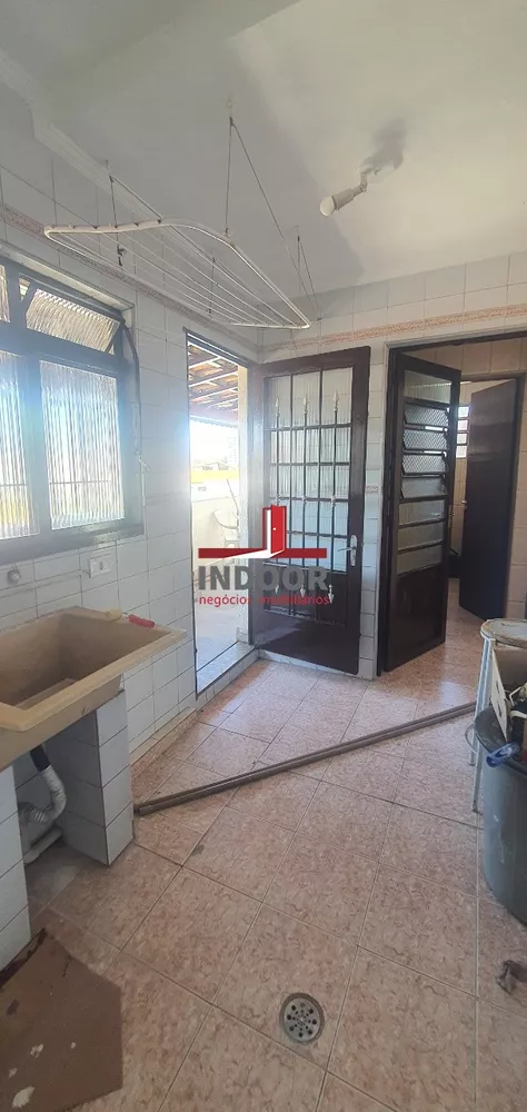 Casa para alugar com 3 quartos, 150m² - Foto 22