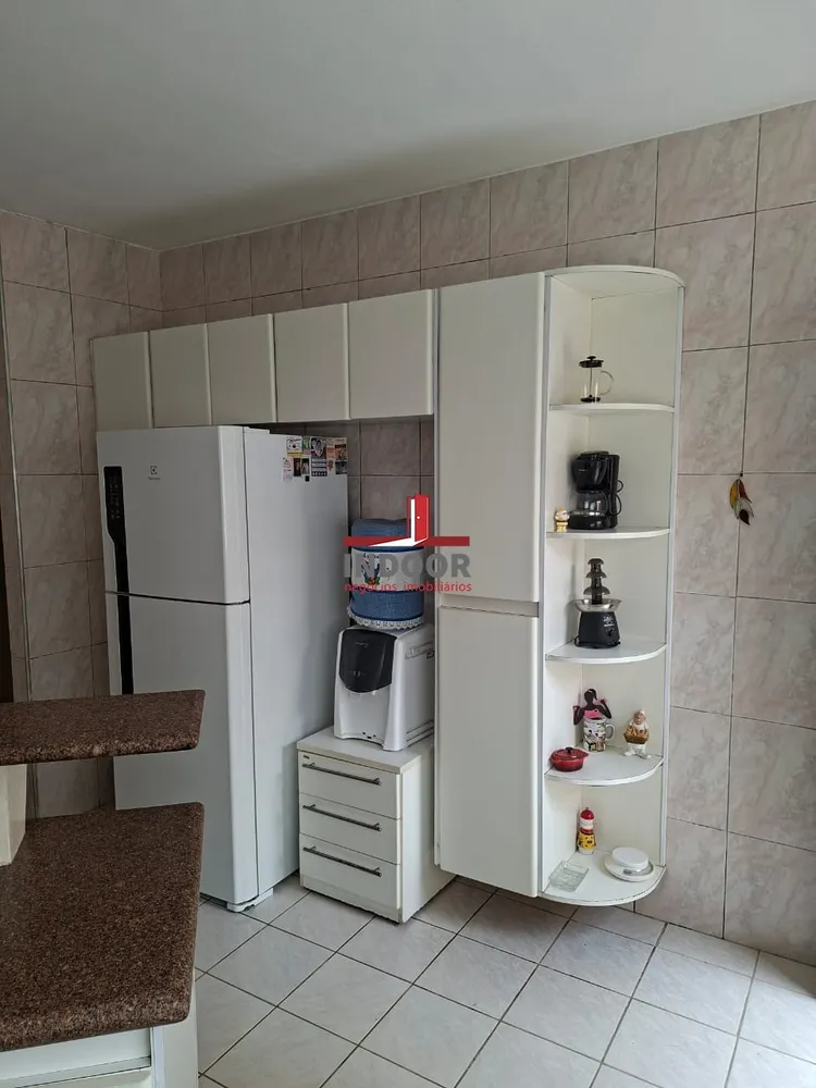 Casa, 3 quartos, 145 m² - Foto 4