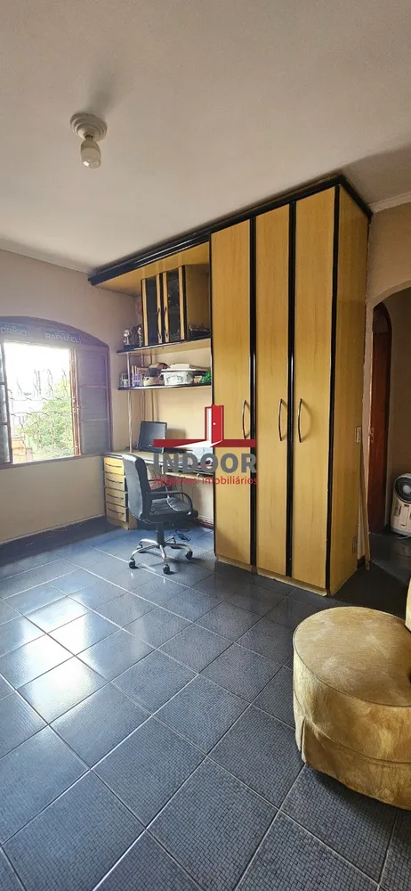 Casa, 3 quartos, 210 m² - Foto 8