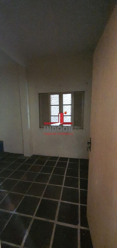 Casa, 4 quartos, 260 m² - Foto 31