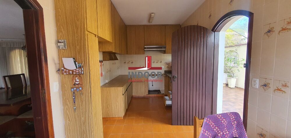 Casa, 4 quartos, 260 m² - Foto 34