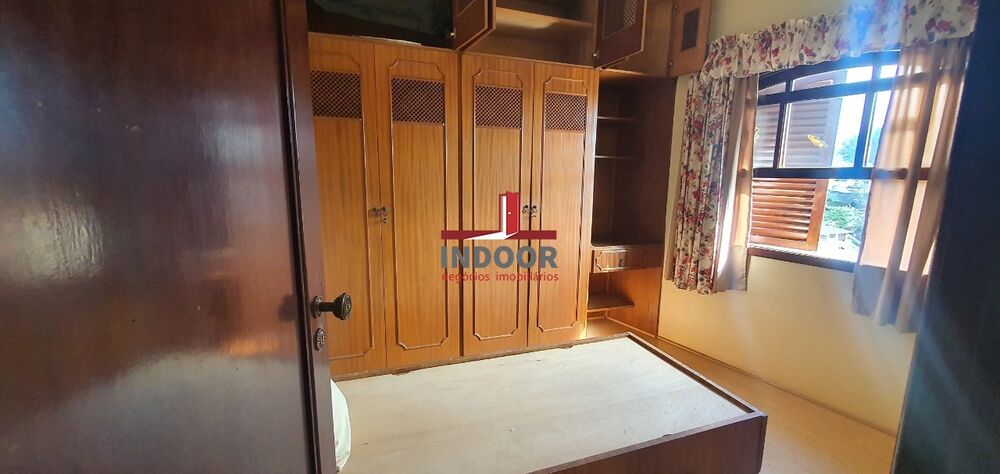 Casa, 4 quartos, 260 m² - Foto 14