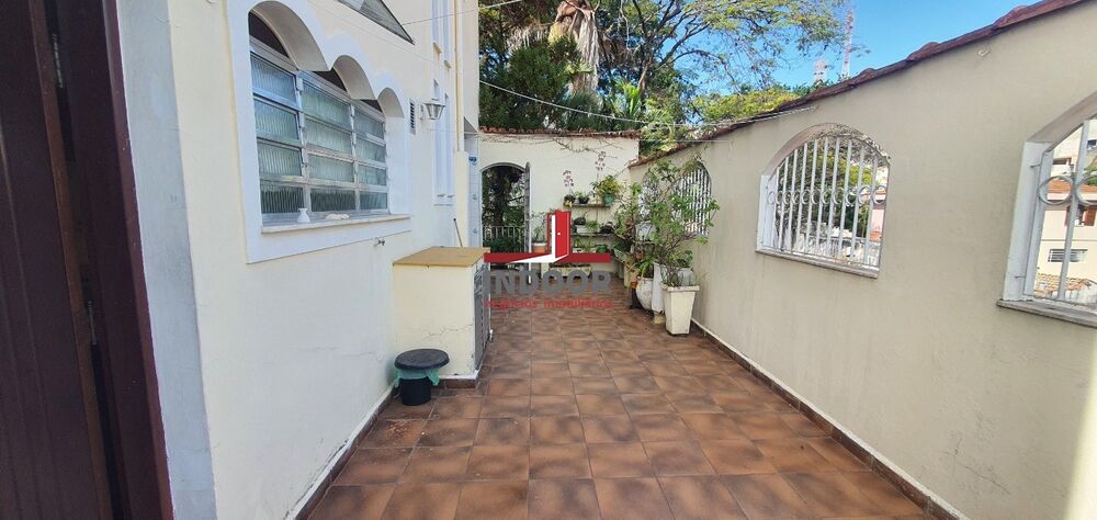 Casa, 4 quartos, 260 m² - Foto 27