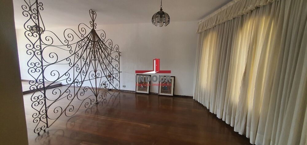 Casa, 4 quartos, 260 m² - Foto 35