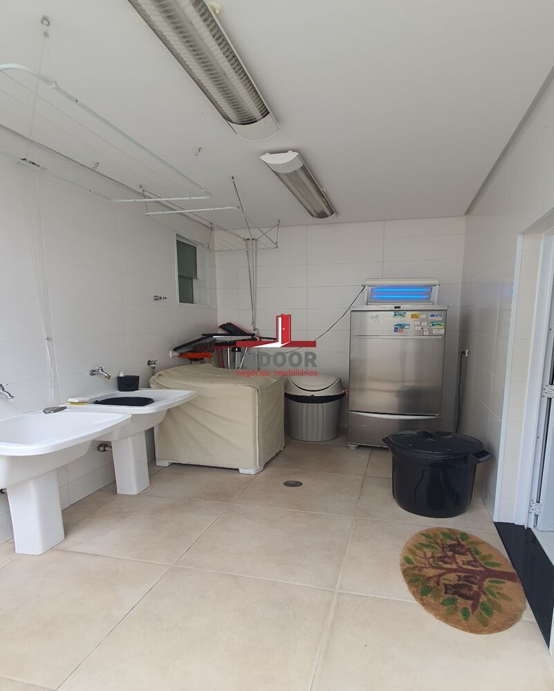 Casa, 4 quartos, 350 m² - Foto 24