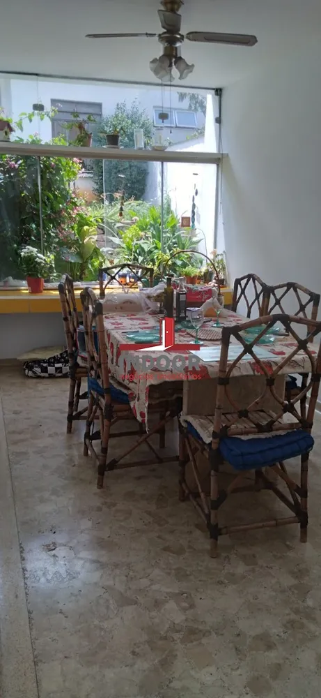 Casa, 3 quartos, 270 m² - Foto 1