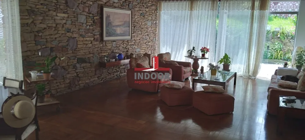 Casa, 3 quartos, 270 m² - Foto 2