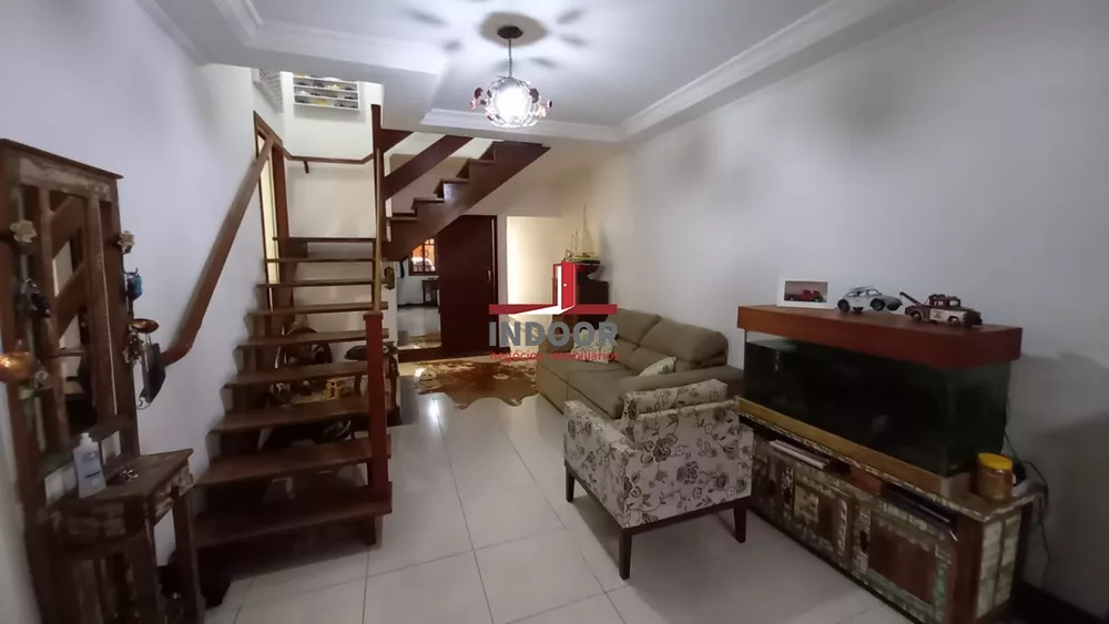 Casa, 3 quartos, 250 m² - Foto 4