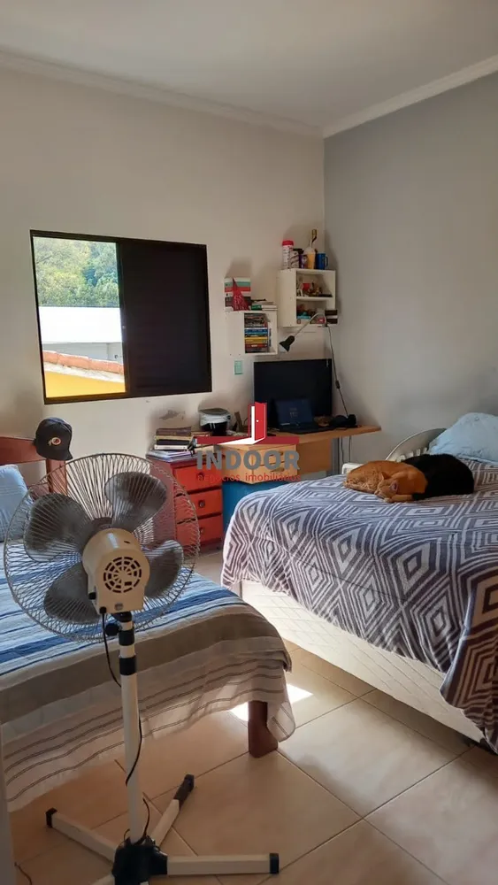 Casa, 3 quartos, 250 m² - Foto 27