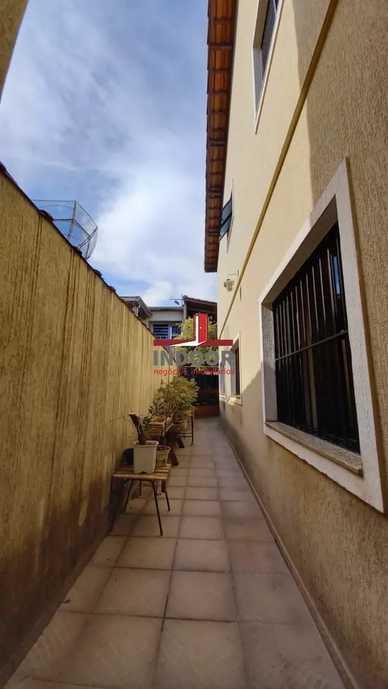 Casa, 3 quartos, 250 m² - Foto 22