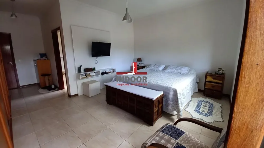 Casa, 3 quartos, 250 m² - Foto 34