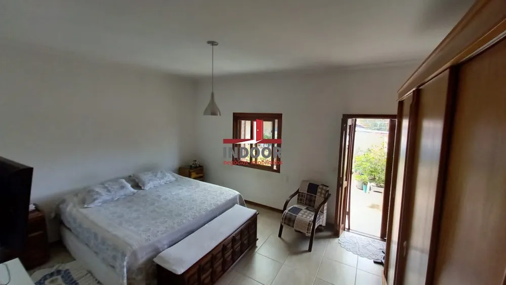 Casa, 3 quartos, 250 m² - Foto 33