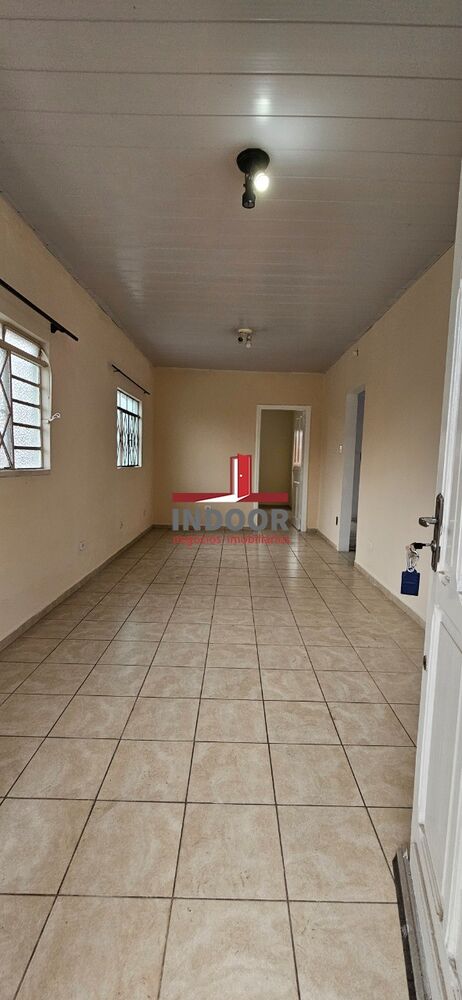 Casa para alugar com 2 quartos, 90m² - Foto 4