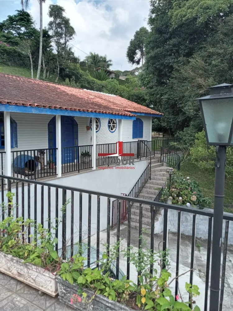 Casa, 3 quartos, 198 m² - Foto 2