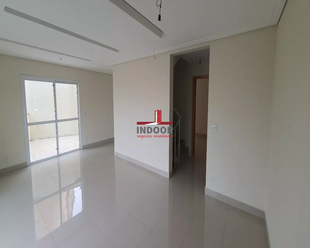 Casa à venda com 3 quartos, 279m² - Foto 16