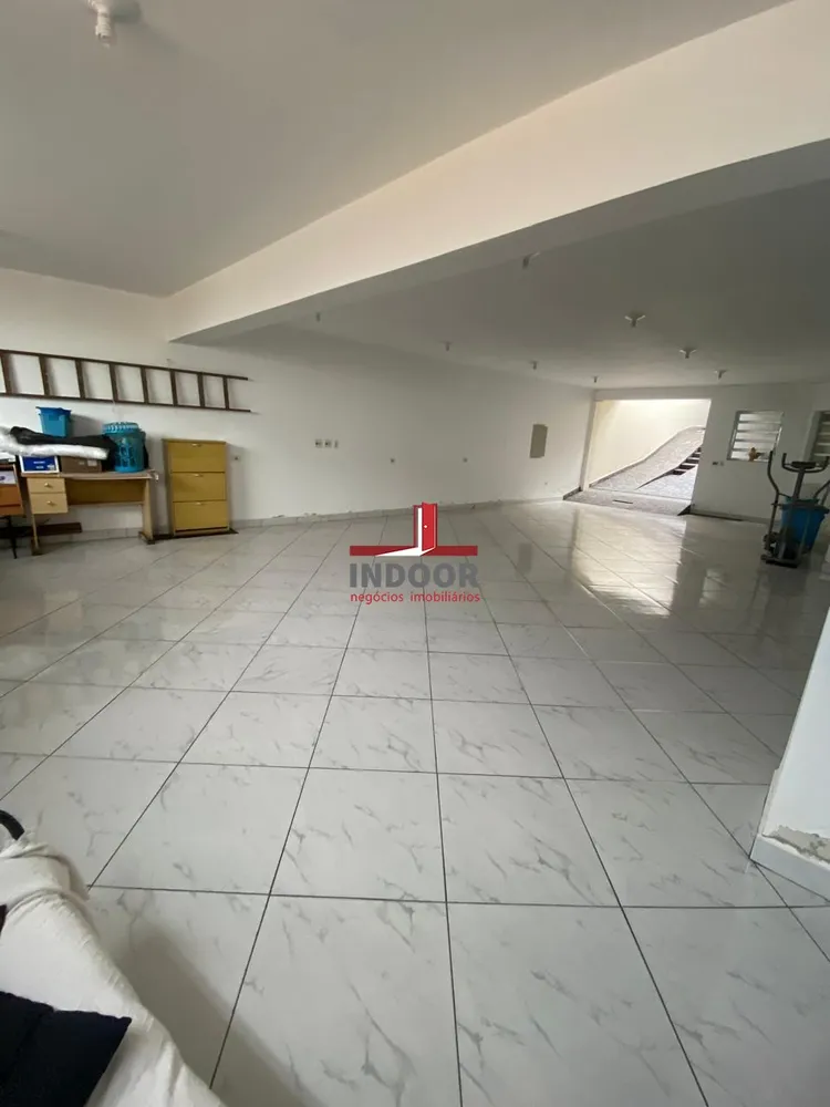 Casa, 3 quartos, 242 m² - Foto 3