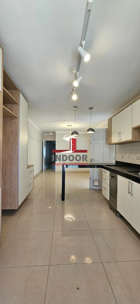 Casa, 3 quartos, 240 m² - Foto 1