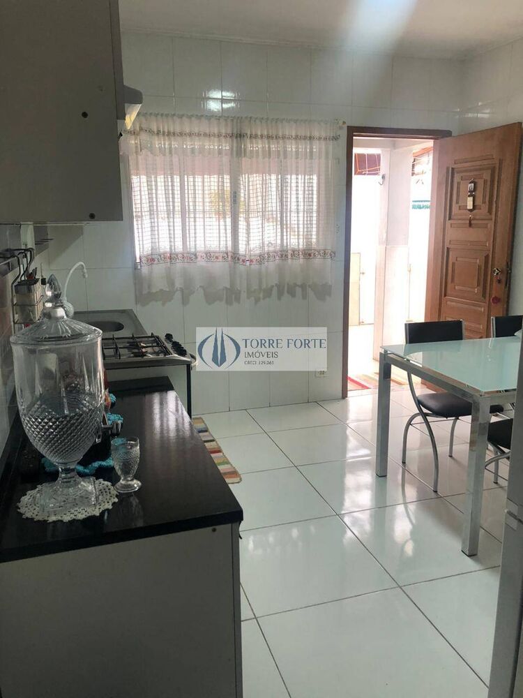 Sobrado à venda com 3 quartos, 150m² - Foto 1