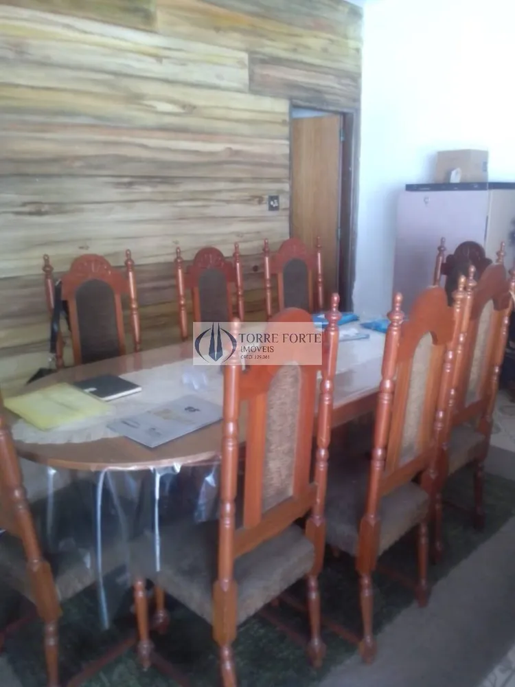 Casa, 3 quartos, 208 m² - Foto 6