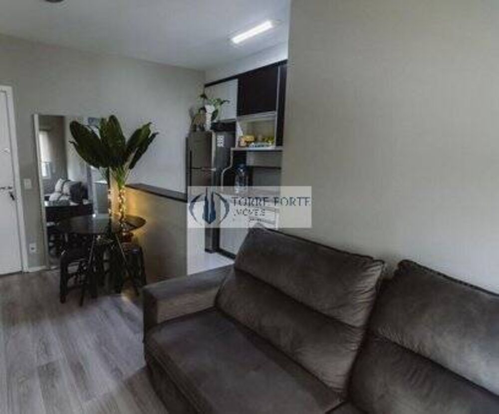 Apartamento à venda com 1 quarto, 33m² - Foto 2