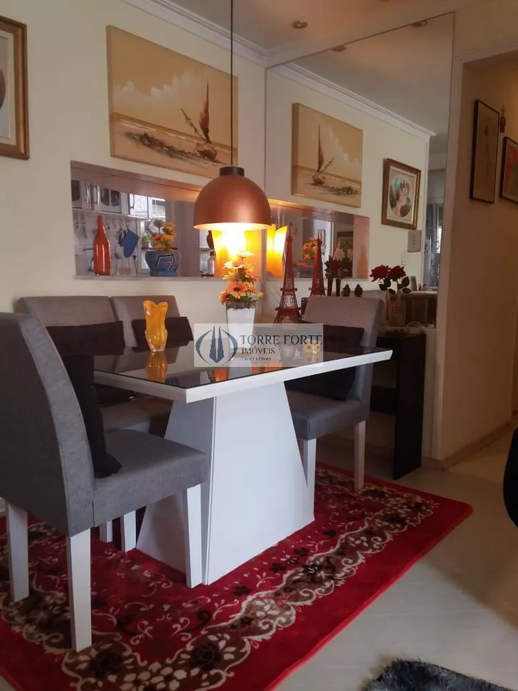 Apartamento à venda com 2 quartos, 67m² - Foto 8