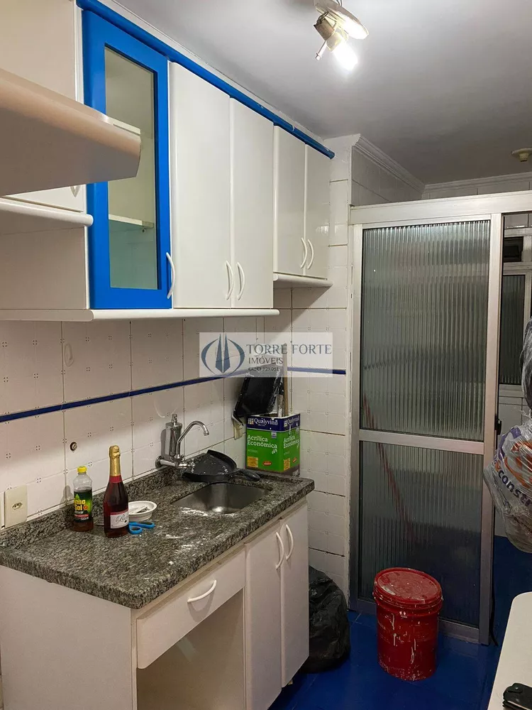 Apartamento à venda com 3 quartos, 55m² - Foto 2