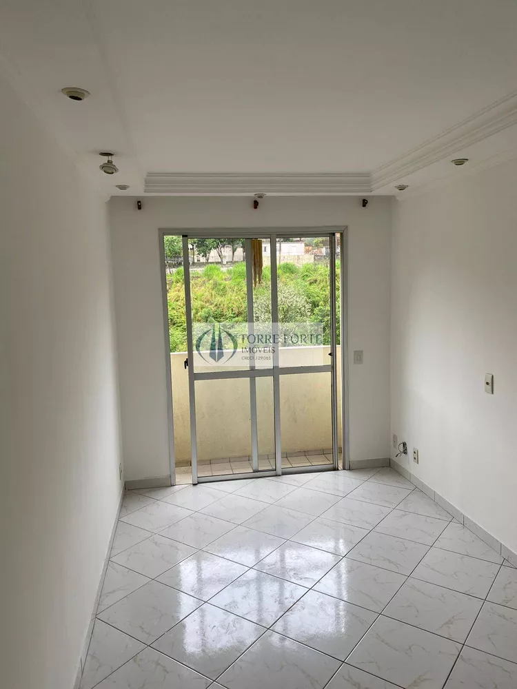 Apartamento à venda com 3 quartos, 55m² - Foto 1