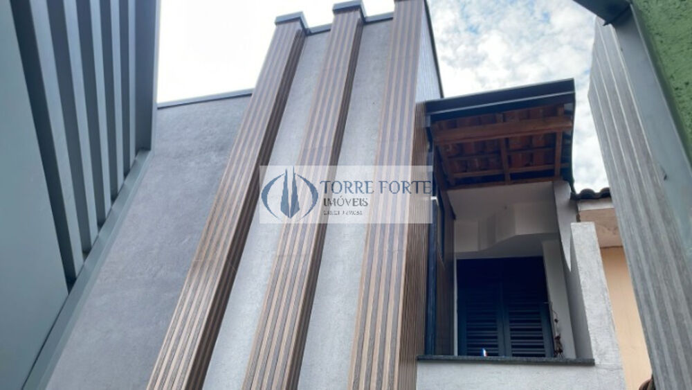 Sobrado à venda com 2 quartos, 116m² - Foto 1