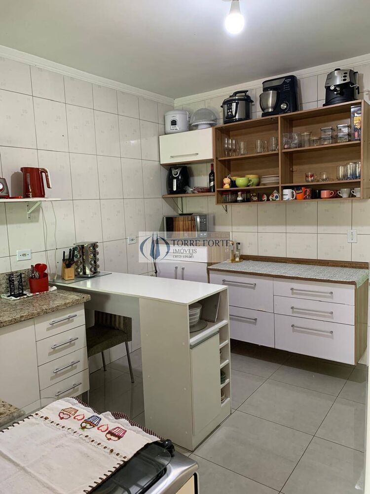 Casa à venda com 3 quartos, 120m² - Foto 7