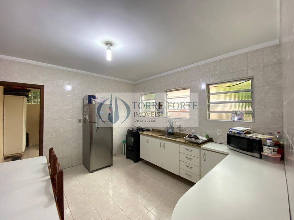 Casa à venda com 3 quartos, 126m² - Foto 2