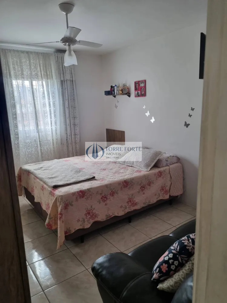 Casa, 2 quartos, 228 m² - Foto 2