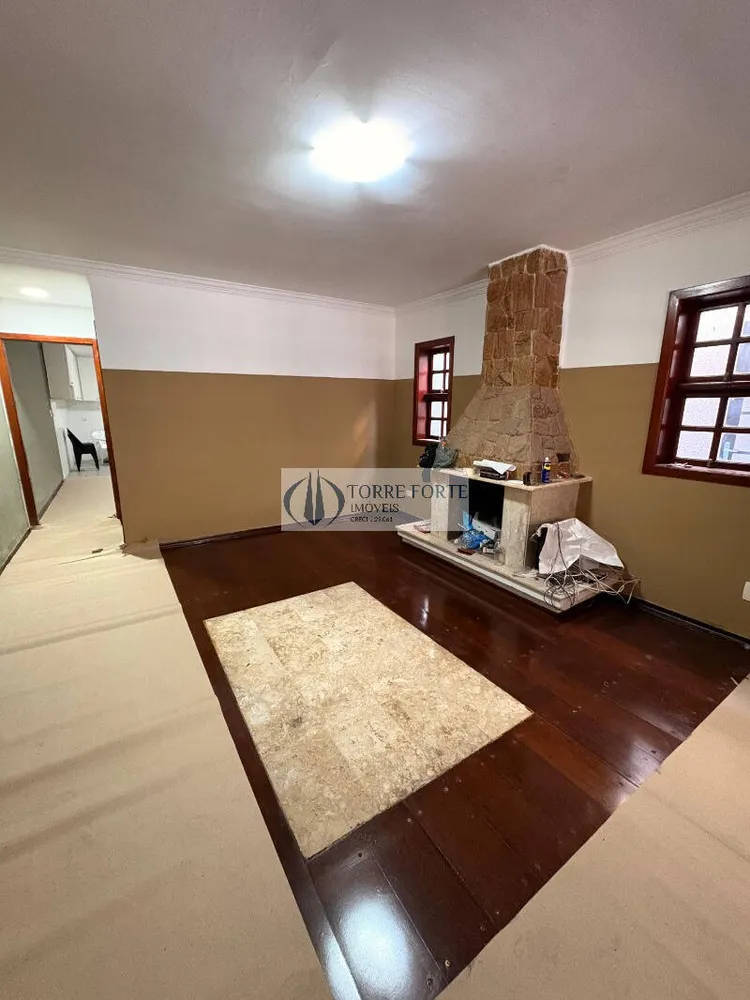 Casa, 3 quartos, 200 m² - Foto 1