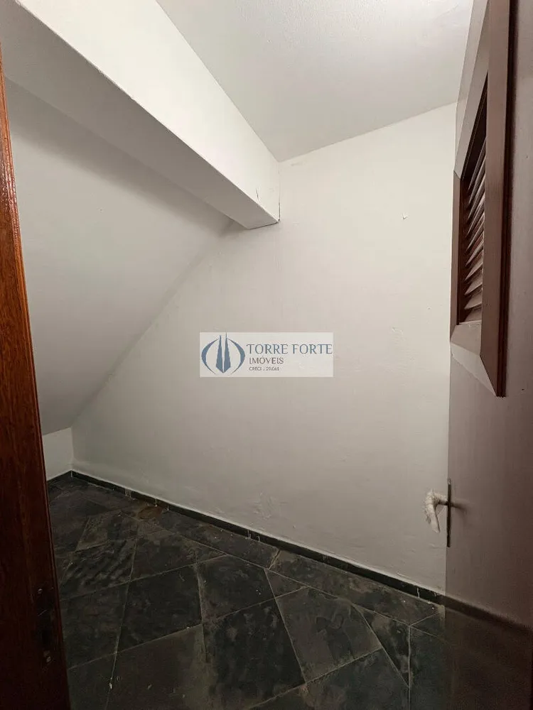 Casa, 3 quartos, 200 m² - Foto 4