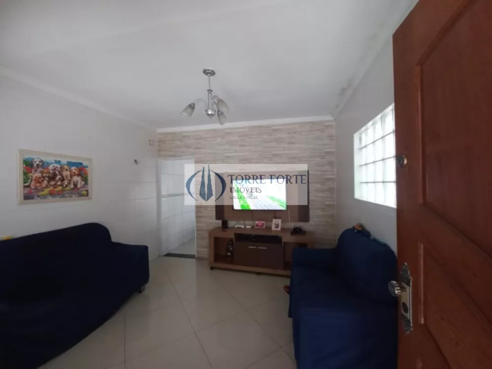 Casa à venda com 4 quartos, 150m² - Foto 3