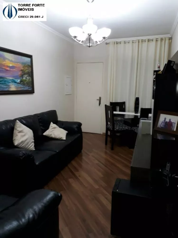 Apartamento à venda com 3 quartos, 72m² - Foto 2