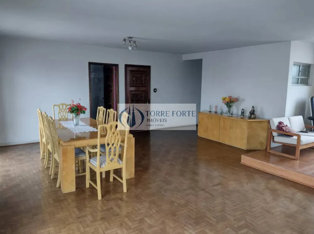Apartamento, 3 quartos, 202 m² - Foto 1