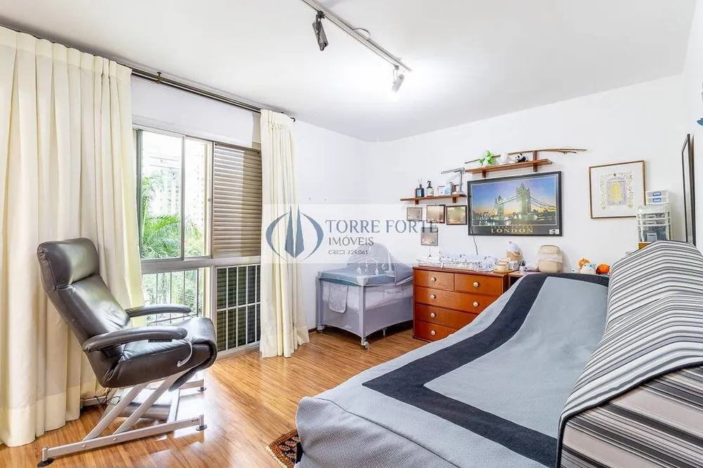Apartamento, 4 quartos, 220 m² - Foto 4