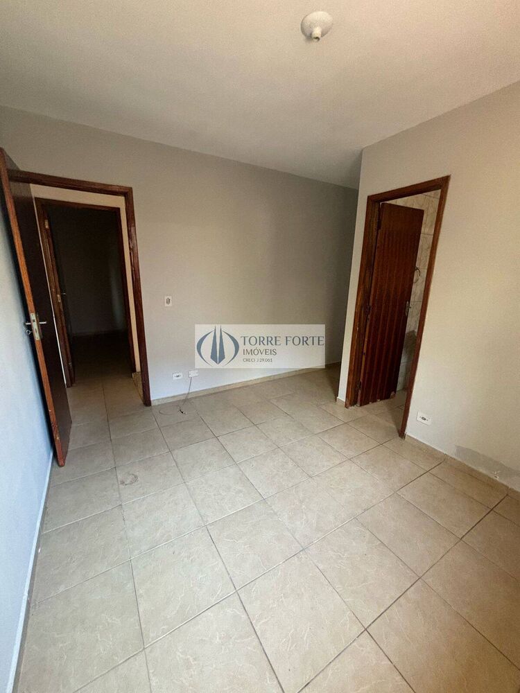 Casa à venda com 2 quartos, 54m² - Foto 1