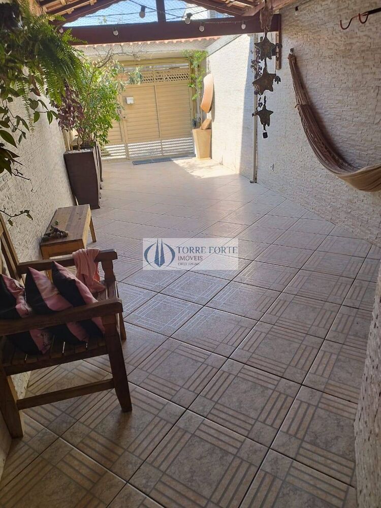 Casa à venda com 3 quartos, 110m² - Foto 15